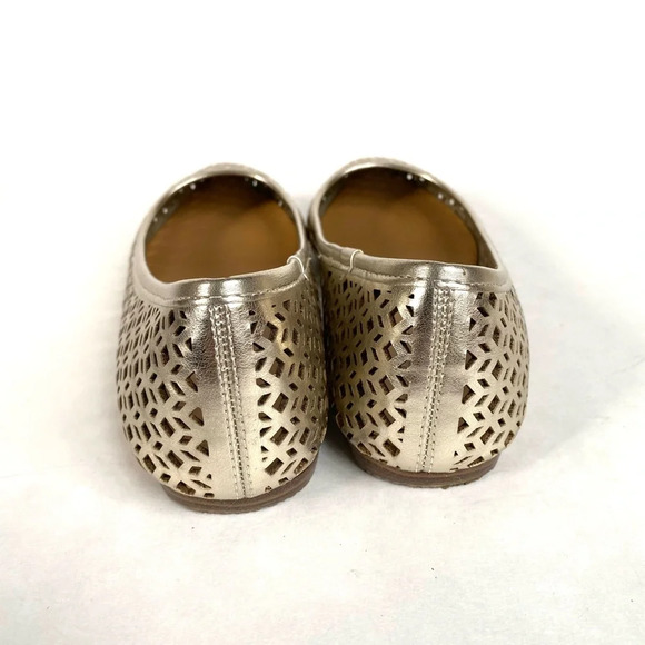 Carlos Santana Platino Gold Perforated Ballet Flats New 10 - Picture 7 of 8